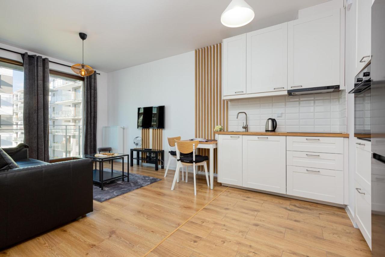 Forum Wola Jana Kazimierza Apartment By Noclegi Renters Warszawa Eksteriør billede